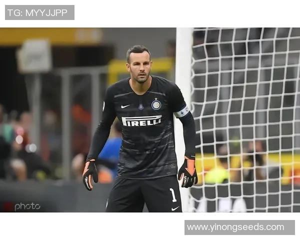 瓦特福德主帅盛赞汉达诺维奇:不朽门将的出色发挥 瓦特福德主帅盛赞汉达诺维奇:不朽门将的出色发挥